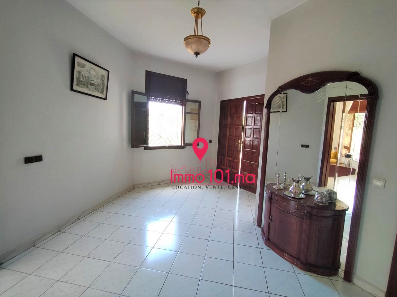 Villa à vendre à Hay Riad SIV1117